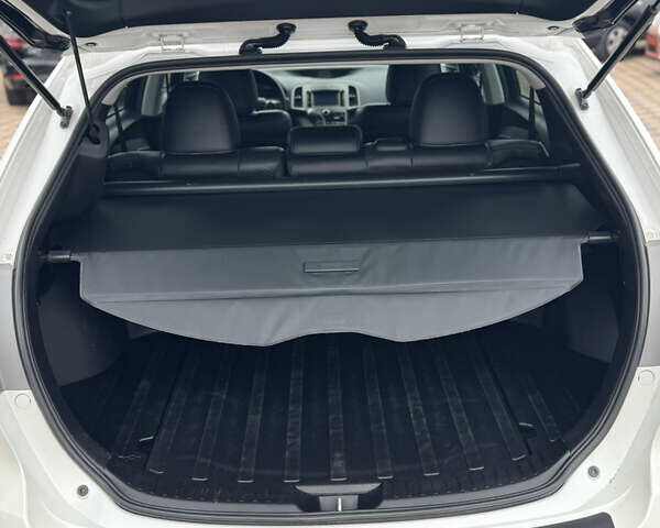 Білий Тойота Венза, об'ємом двигуна 2.67 л та пробігом 96 тис. км за 18900 $, фото 18 на Automoto.ua