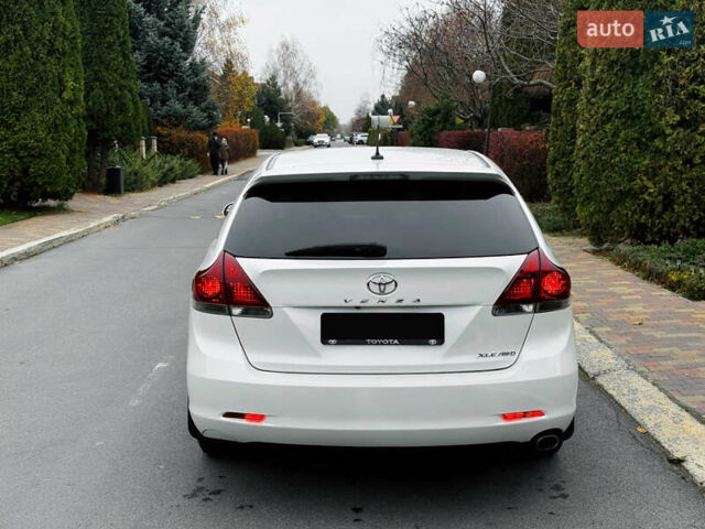 Білий Тойота Венза, об'ємом двигуна 2.7 л та пробігом 125 тис. км за 14700 $, фото 3 на Automoto.ua