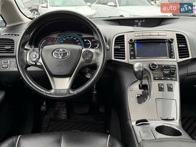 Белый Тойота Венза, объемом двигателя 2.67 л и пробегом 118 тыс. км за 17700 $, фото 17 на Automoto.ua