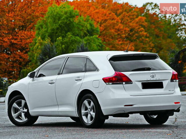 Белый Тойота Венза, объемом двигателя 2.7 л и пробегом 127 тыс. км за 15300 $, фото 1 на Automoto.ua