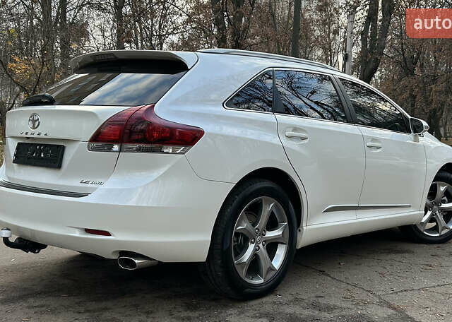 Білий Тойота Венза, об'ємом двигуна 3.46 л та пробігом 240 тис. км за 15300 $, фото 10 на Automoto.ua