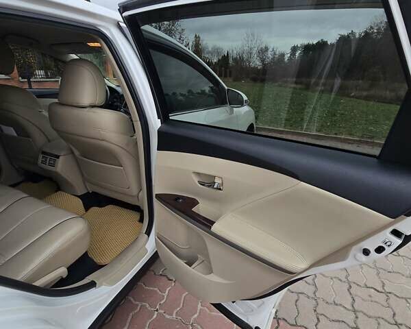 Білий Тойота Венза, об'ємом двигуна 2.67 л та пробігом 120 тис. км за 17300 $, фото 23 на Automoto.ua
