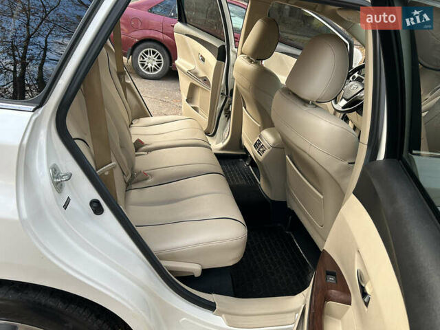 Білий Тойота Венза, об'ємом двигуна 3.46 л та пробігом 240 тис. км за 15300 $, фото 16 на Automoto.ua