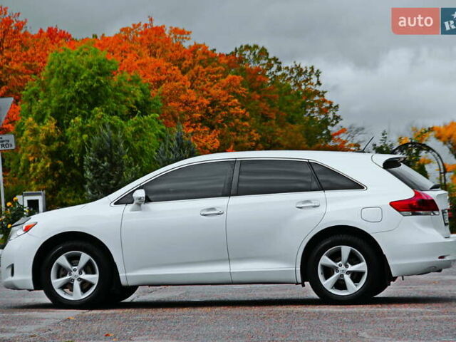 Белый Тойота Венза, объемом двигателя 2.7 л и пробегом 127 тыс. км за 15300 $, фото 6 на Automoto.ua