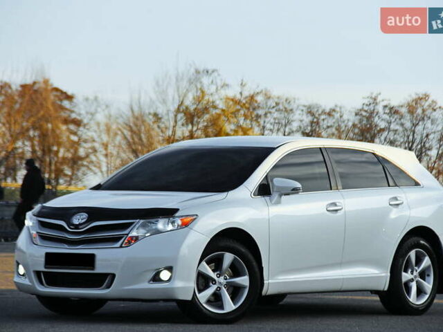 Белый Тойота Венза, объемом двигателя 2.7 л и пробегом 125 тыс. км за 14300 $, фото 3 на Automoto.ua