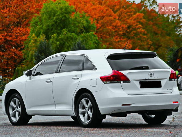 Белый Тойота Венза, объемом двигателя 2.7 л и пробегом 127 тыс. км за 15300 $, фото 3 на Automoto.ua