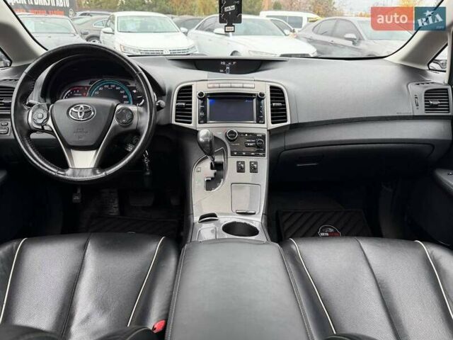 Белый Тойота Венза, объемом двигателя 2.67 л и пробегом 118 тыс. км за 17700 $, фото 20 на Automoto.ua