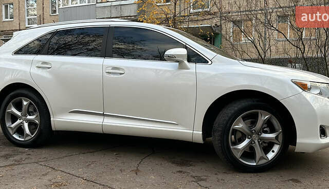 Білий Тойота Венза, об'ємом двигуна 3.46 л та пробігом 240 тис. км за 15300 $, фото 5 на Automoto.ua