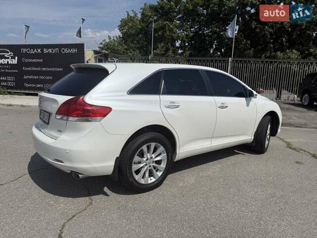 Белый Тойота Венза, объемом двигателя 2.7 л и пробегом 115 тыс. км за 15977 $, фото 4 на Automoto.ua