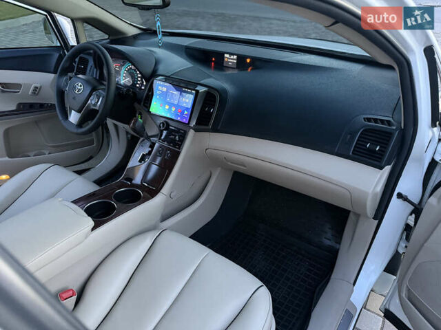 Белый Тойота Венза, объемом двигателя 2.7 л и пробегом 125 тыс. км за 14300 $, фото 9 на Automoto.ua