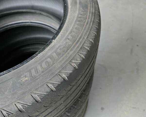 Білий Тойота Венза, об'ємом двигуна 2.67 л та пробігом 120 тис. км за 17300 $, фото 35 на Automoto.ua