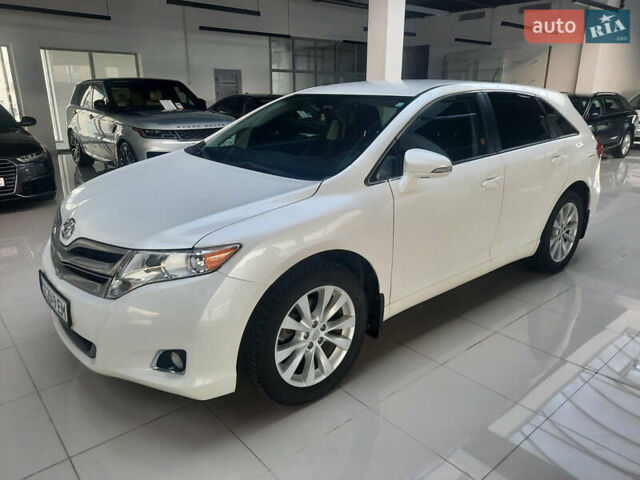 Белый Тойота Венза, объемом двигателя 2.7 л и пробегом 138 тыс. км за 15900 $, фото 2 на Automoto.ua