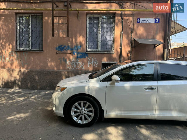 Белый Тойота Венза, объемом двигателя 3.5 л и пробегом 210 тыс. км за 19000 $, фото 4 на Automoto.ua