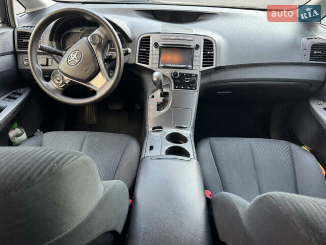 Белый Тойота Венза, объемом двигателя 2.7 л и пробегом 138 тыс. км за 15900 $, фото 10 на Automoto.ua