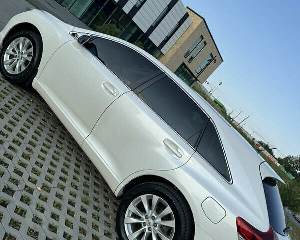 Белый Тойота Венза, объемом двигателя 2.7 л и пробегом 218 тыс. км за 17200 $, фото 9 на Automoto.ua