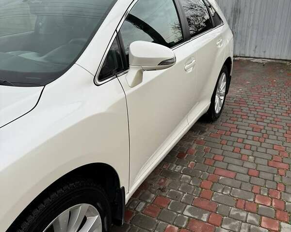 Белый Тойота Венза, объемом двигателя 2.7 л и пробегом 83 тыс. км за 15000 $, фото 18 на Automoto.ua