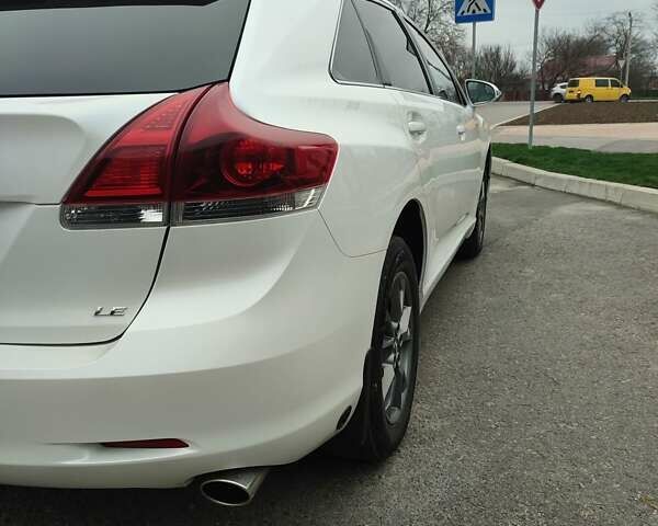 Білий Тойота Венза, об'ємом двигуна 2.7 л та пробігом 154 тис. км за 13300 $, фото 4 на Automoto.ua