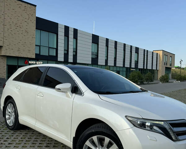 Белый Тойота Венза, объемом двигателя 2.7 л и пробегом 218 тыс. км за 17200 $, фото 4 на Automoto.ua