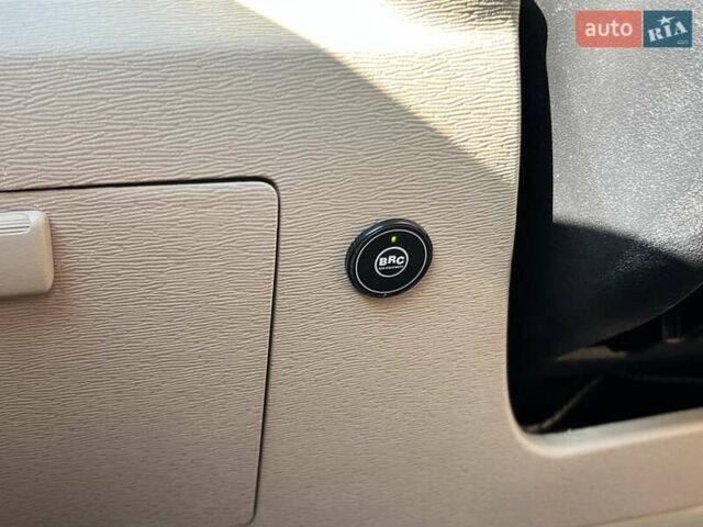 Білий Тойота Венза, об'ємом двигуна 3.46 л та пробігом 130 тис. км за 18990 $, фото 31 на Automoto.ua