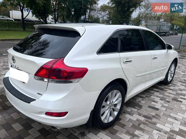 Белый Тойота Венза, объемом двигателя 2.67 л и пробегом 142 тыс. км за 17800 $, фото 7 на Automoto.ua