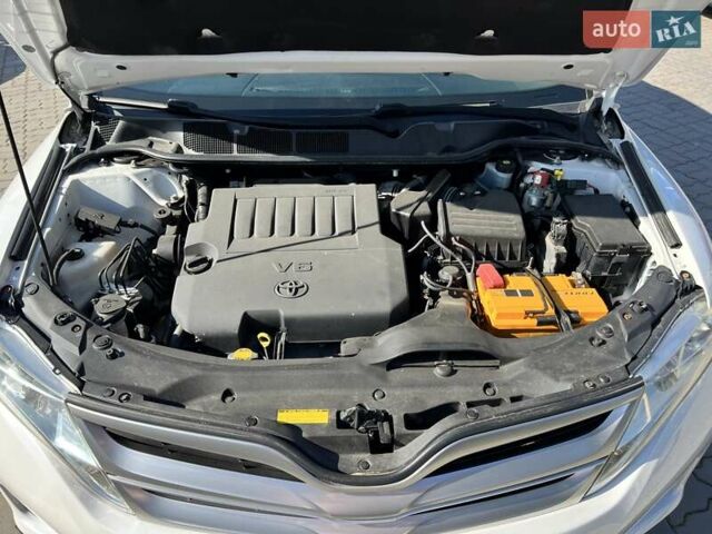 Білий Тойота Венза, об'ємом двигуна 3.46 л та пробігом 130 тис. км за 18990 $, фото 43 на Automoto.ua