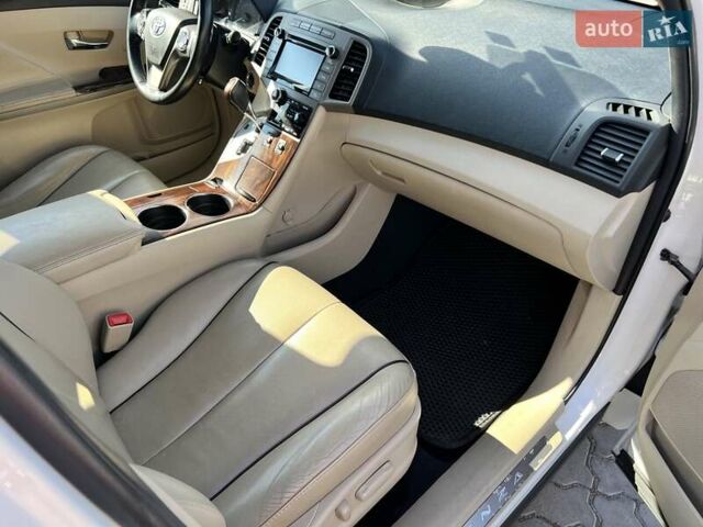 Білий Тойота Венза, об'ємом двигуна 3.46 л та пробігом 130 тис. км за 18990 $, фото 25 на Automoto.ua