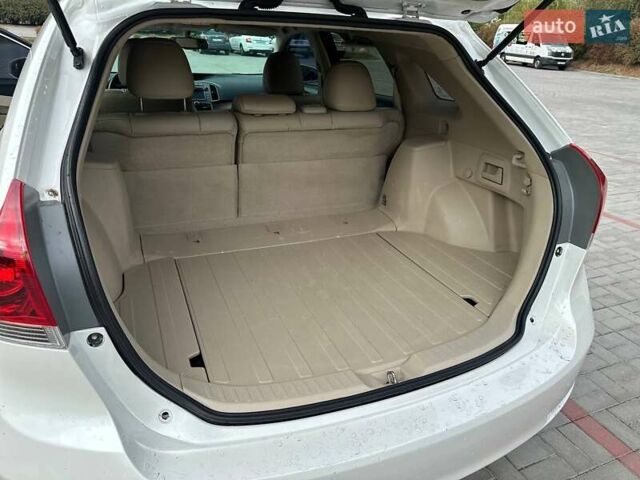 Белый Тойота Венза, объемом двигателя 2.67 л и пробегом 151 тыс. км за 13898 $, фото 20 на Automoto.ua