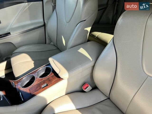 Білий Тойота Венза, об'ємом двигуна 3.46 л та пробігом 130 тис. км за 18990 $, фото 21 на Automoto.ua