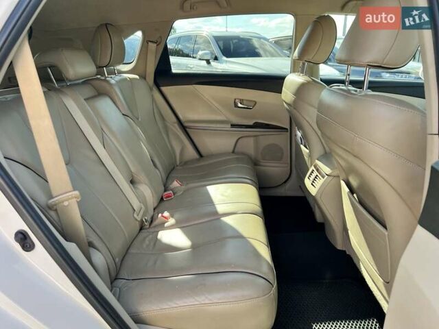 Білий Тойота Венза, об'ємом двигуна 3.46 л та пробігом 130 тис. км за 18990 $, фото 27 на Automoto.ua
