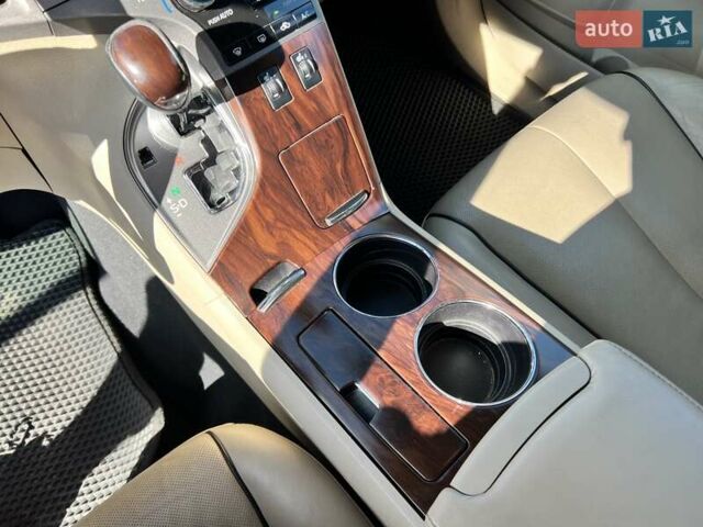 Білий Тойота Венза, об'ємом двигуна 3.46 л та пробігом 130 тис. км за 18990 $, фото 20 на Automoto.ua