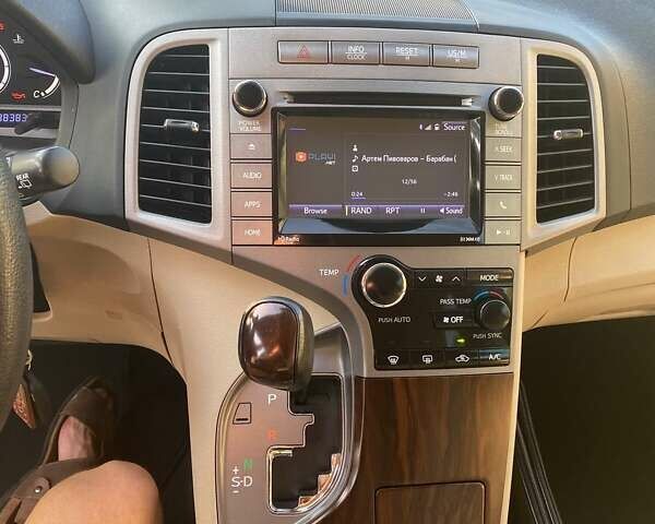 Білий Тойота Венза, об'ємом двигуна 2.67 л та пробігом 220 тис. км за 16000 $, фото 5 на Automoto.ua