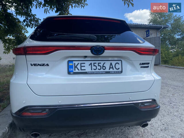 Белый Тойота Венза, объемом двигателя 2.49 л и пробегом 69 тыс. км за 34500 $, фото 24 на Automoto.ua