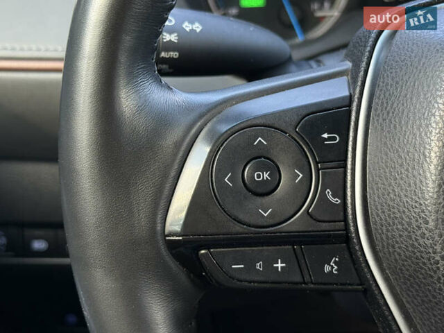 Тойота Венза 2021 в Харькове на Automoto.ua Белый Тойота Венза, объемом двигателя 2.49 л и пробегом 59 тыс. км за 27300 $, фото 30 на Automoto.ua