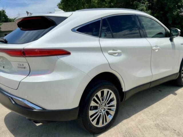 Белый Тойота Венза, объемом двигателя 2.5 л и пробегом 11 тыс. км за 12700 $, фото 6 на Automoto.ua