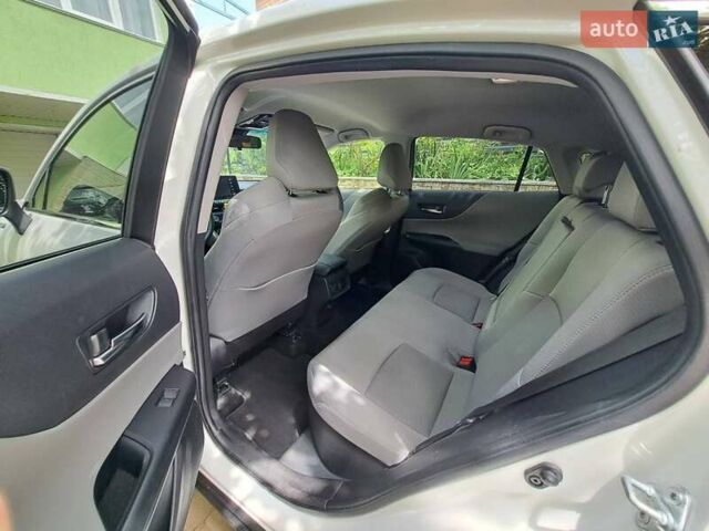 Білий Тойота Венза, об'ємом двигуна 2.49 л та пробігом 49 тис. км за 27500 $, фото 7 на Automoto.ua