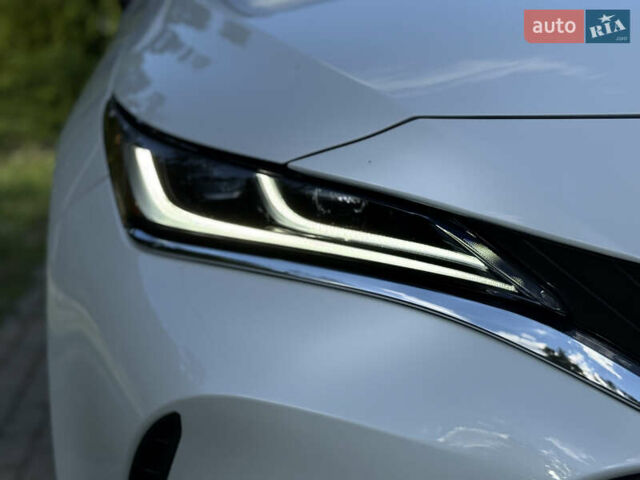 Тойота Венза 2021 в Харькове на Automoto.ua Белый Тойота Венза, объемом двигателя 2.49 л и пробегом 59 тыс. км за 27300 $, фото 22 на Automoto.ua