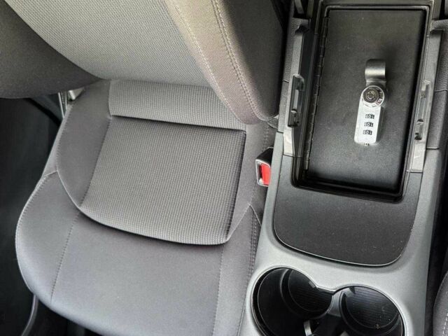 Белый Тойота Венза, объемом двигателя 0 л и пробегом 11 тыс. км за 22100 $, фото 12 на Automoto.ua