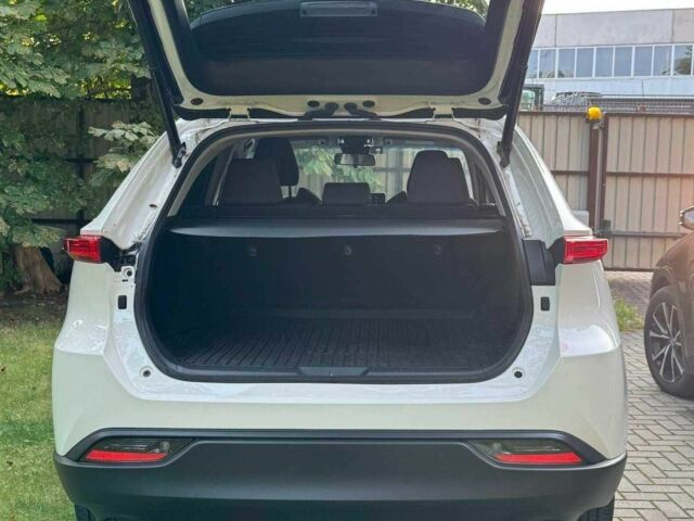 Белый Тойота Венза, объемом двигателя 0 л и пробегом 11 тыс. км за 22100 $, фото 7 на Automoto.ua