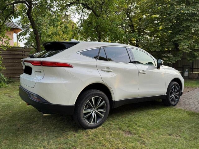 Белый Тойота Венза, объемом двигателя 0 л и пробегом 11 тыс. км за 22100 $, фото 2 на Automoto.ua