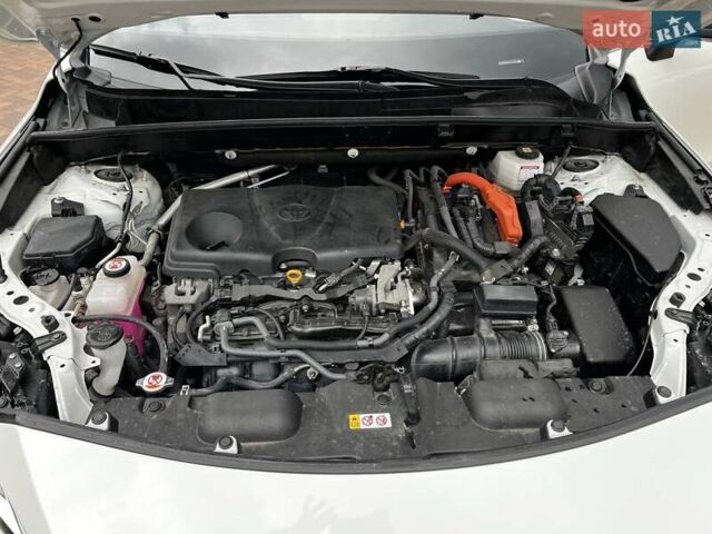 Тойота Венза 2022 в Ивано-Франковске на Automoto.ua Белый Тойота Венза, объемом двигателя 2.49 л и пробегом 77 тыс. км за 33500 $, фото 32 на Automoto.ua