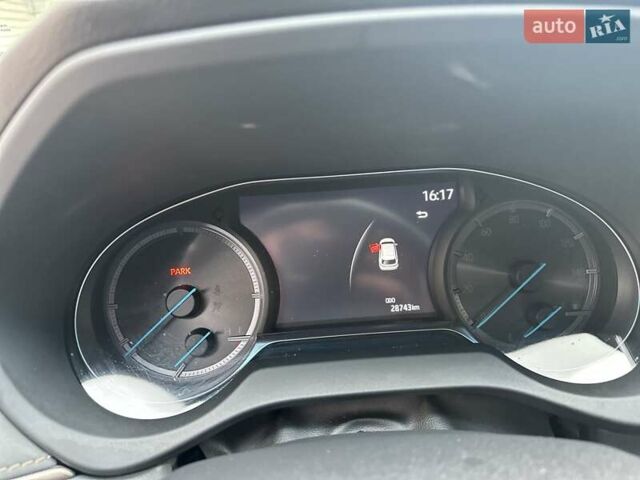 Белый Тойота Венза, объемом двигателя 2.49 л и пробегом 28 тыс. км за 34900 $, фото 13 на Automoto.ua