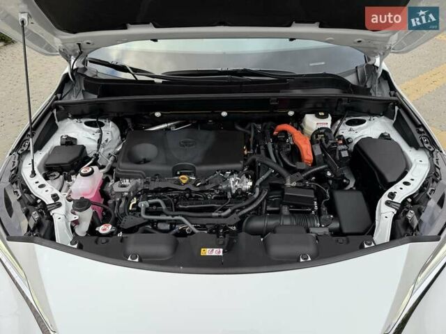 Белый Тойота Венза, объемом двигателя 2.49 л и пробегом 9 тыс. км за 36800 $, фото 47 на Automoto.ua