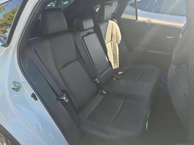 Белый Тойота Венза, объемом двигателя 0 л и пробегом 12 тыс. км за 33200 $, фото 6 на Automoto.ua