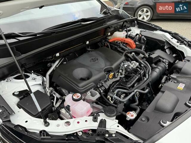 Белый Тойота Венза, объемом двигателя 2.49 л и пробегом 9 тыс. км за 36800 $, фото 52 на Automoto.ua