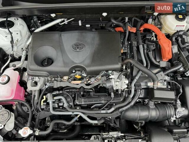 Белый Тойота Венза, объемом двигателя 2.49 л и пробегом 9 тыс. км за 36800 $, фото 49 на Automoto.ua