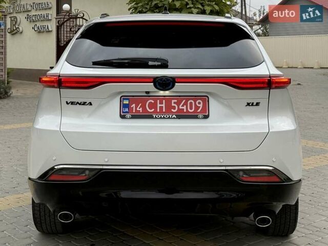 Белый Тойота Венза, объемом двигателя 2.49 л и пробегом 9 тыс. км за 36800 $, фото 6 на Automoto.ua