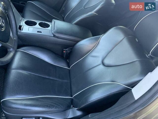 Бежевый Тойота Венза, объемом двигателя 2.7 л и пробегом 180 тыс. км за 15700 $, фото 17 на Automoto.ua