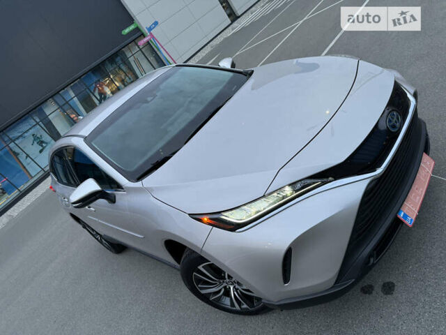 Бежевый Тойота Венза, объемом двигателя 2.5 л и пробегом 76 тыс. км за 29999 $, фото 1 на Automoto.ua