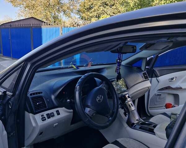 Черный Тойота Венза, объемом двигателя 2.7 л и пробегом 280 тыс. км за 14000 $, фото 3 на Automoto.ua