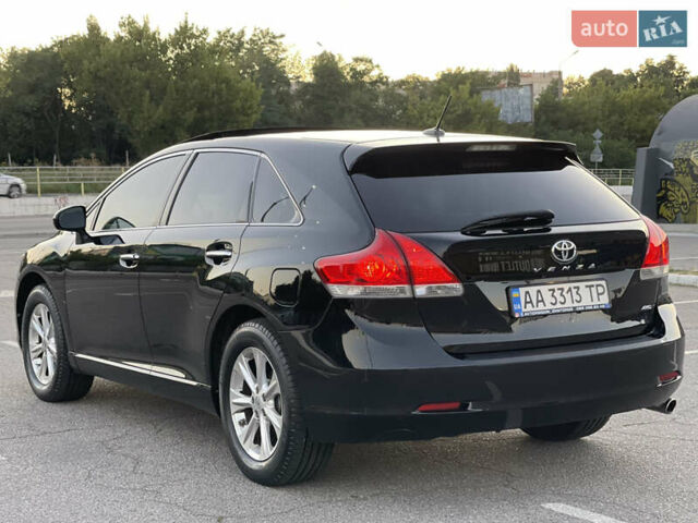 Черный Тойота Венза, объемом двигателя 2.67 л и пробегом 318 тыс. км за 15800 $, фото 2 на Automoto.ua
